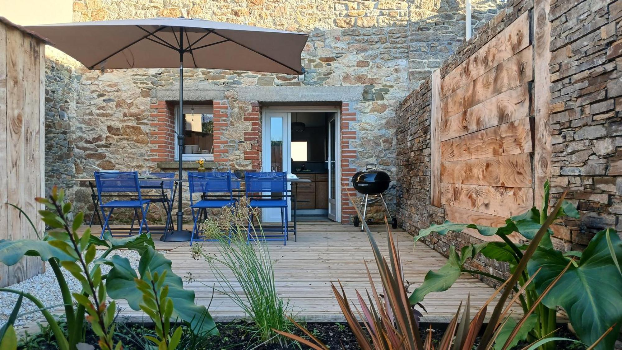 Au Bout Du Mont Villa Pontorson Kültér fotó